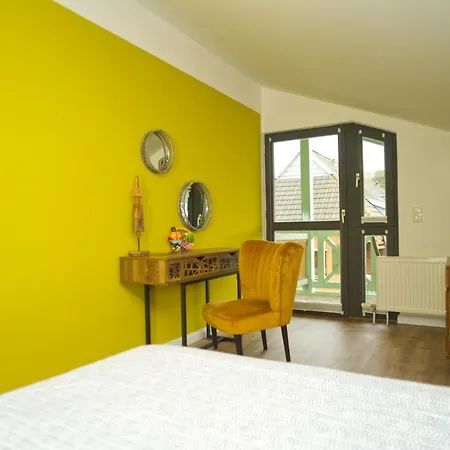 Ferienwohnung Mit Seeblick Im Haus Wizlaw *