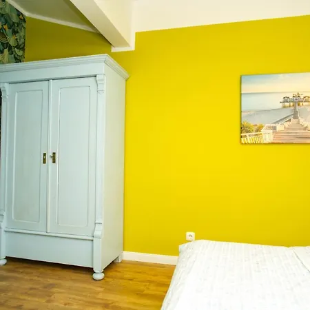 아파트 Ferienwohnung Mit Seeblick Im Haus Wizlaw *