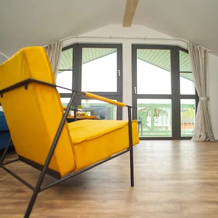 Ferienwohnung Mit Seeblick Im Haus Wizlaw *