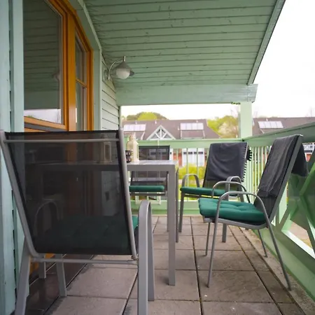 아파트 Ferienwohnung Mit Seeblick Im Haus Wizlaw